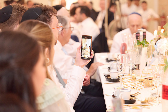 0900